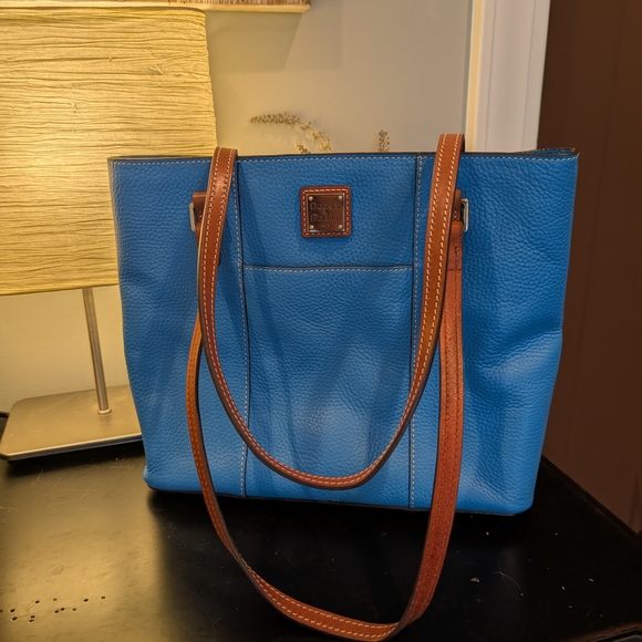 Dooney & Bourke Blue and Brown Pebbled Tote Bag - Picture 4 of 9